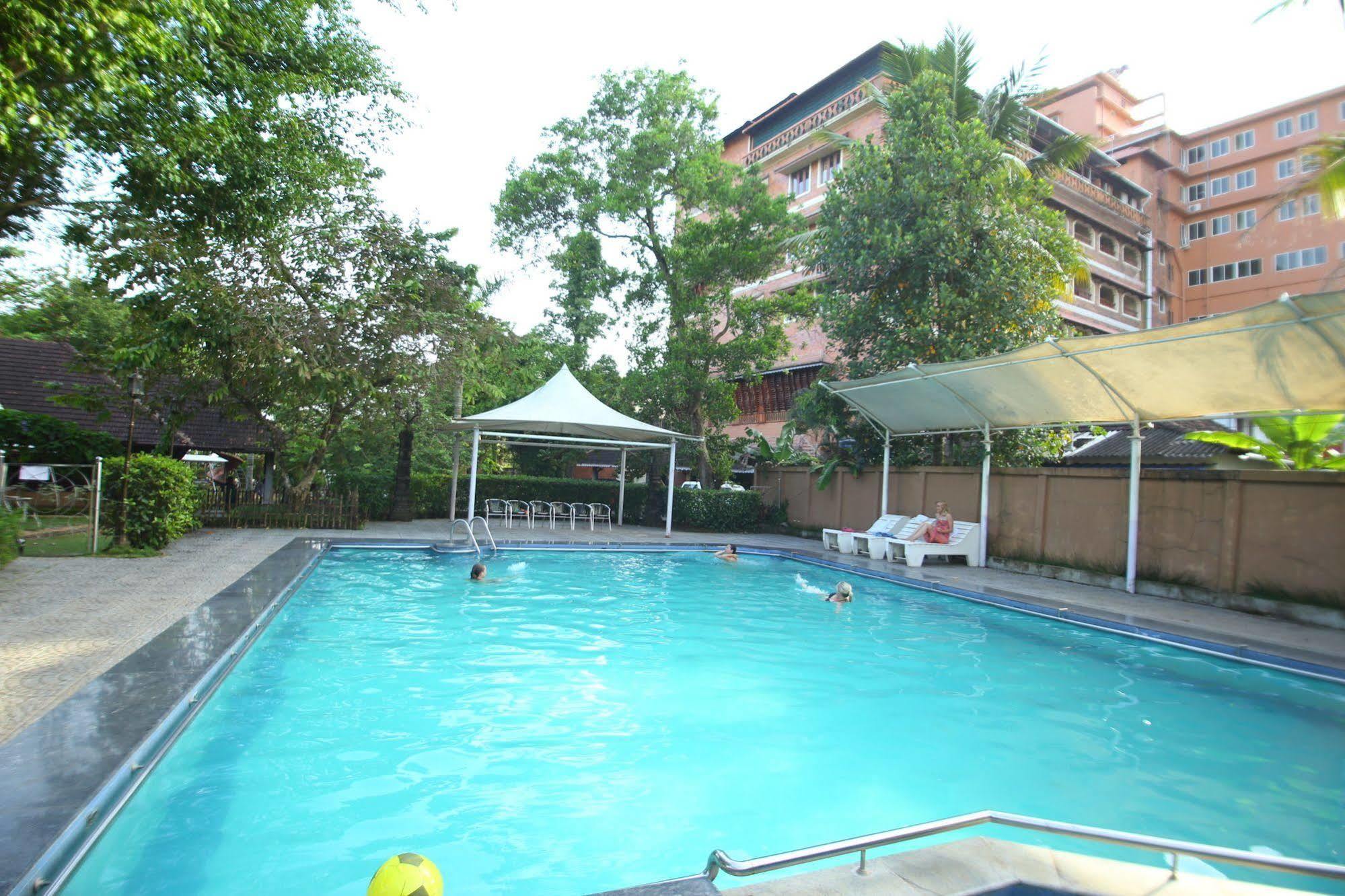 Pagoda Resorts Alappuzha Екстер'єр фото