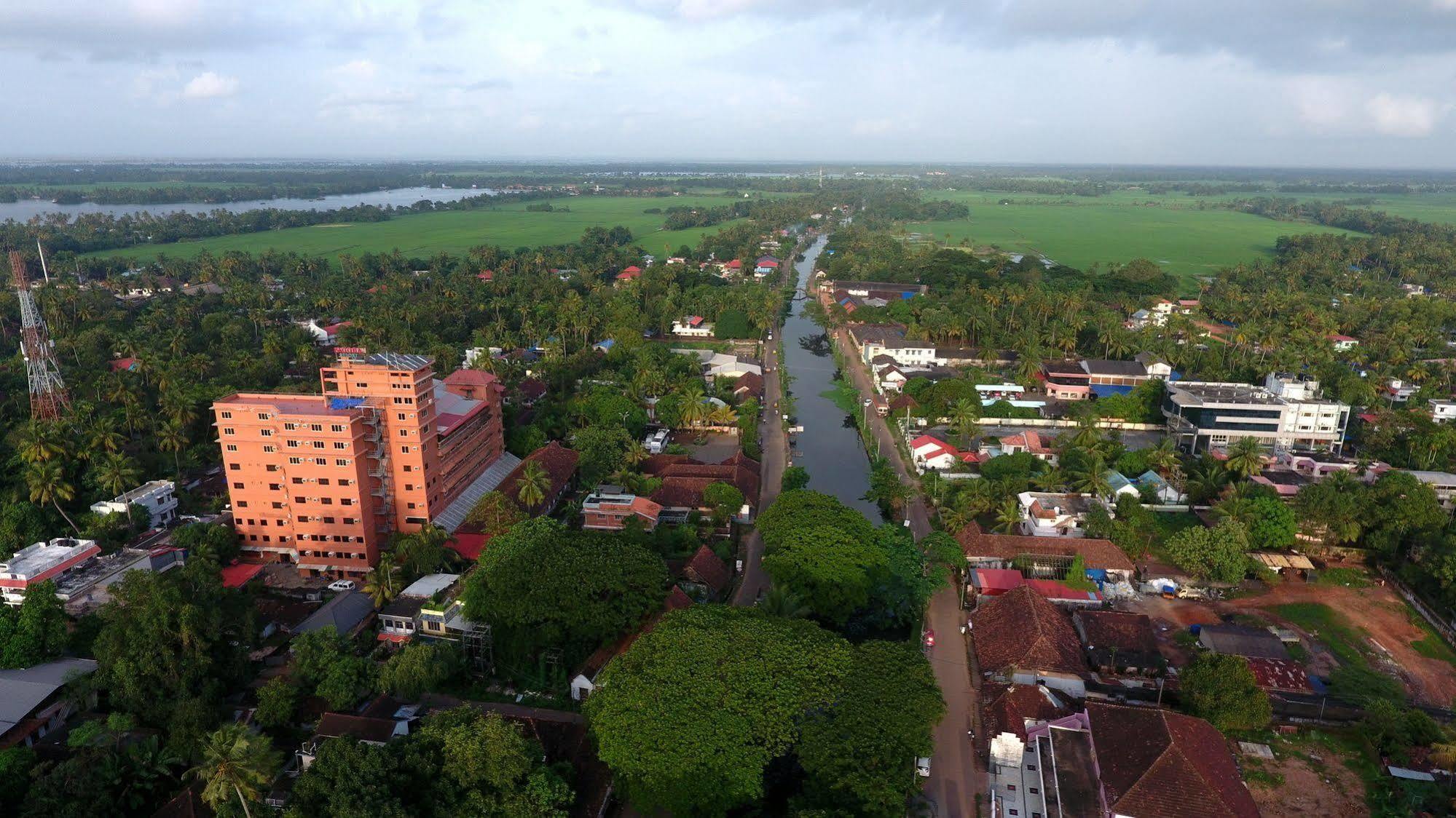 Pagoda Resorts Alappuzha Екстер'єр фото